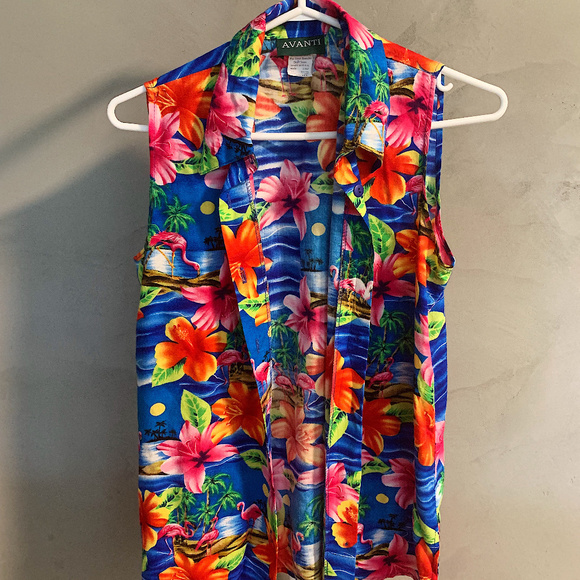 Vintage Avanti Rayon Hawaiian Sleeveless Shirt - Picture 2 of 8